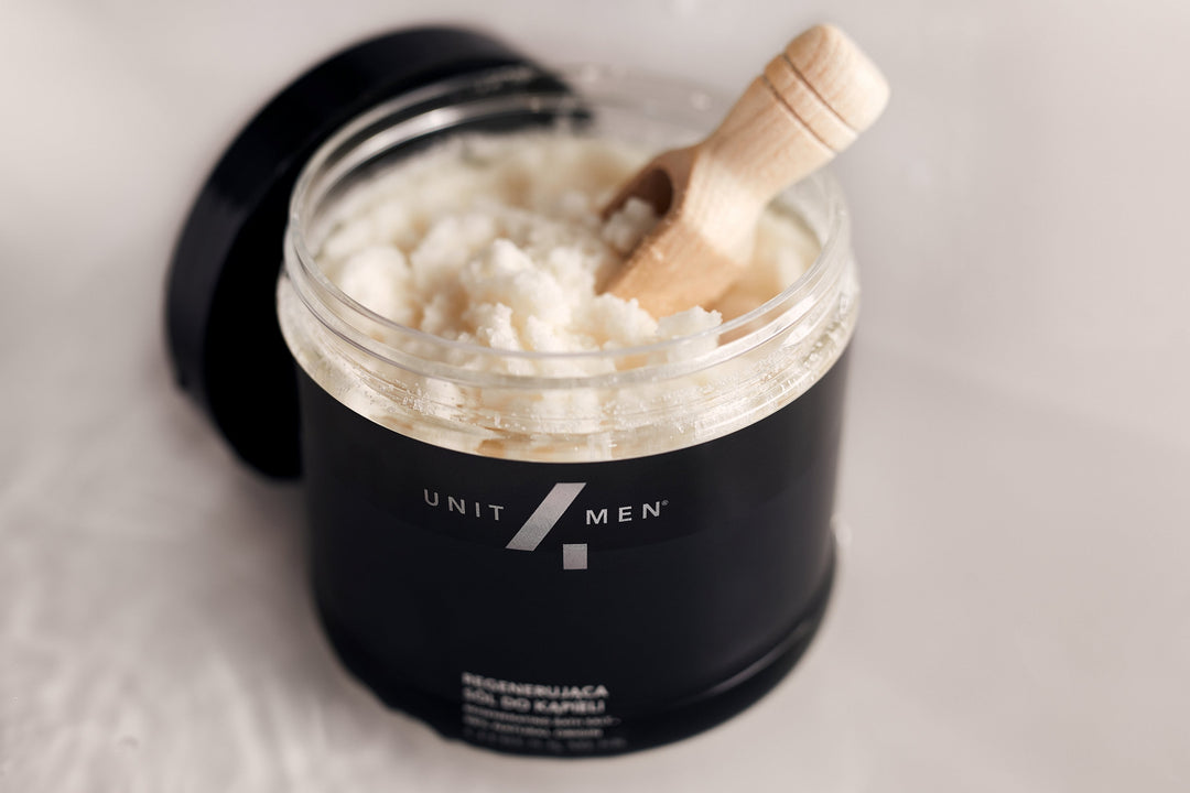 Unit4Men Regenerierende Badesalt Sitrus &amp; Musk 700g - Tuxedo.no - On Demand Barbers - Oslo Norway