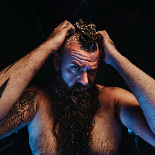 Angry Beards Urban Twofinger Hårsjampo 230ml - Tuxedo.no - On Demand Barbers - Nettbuttik Oslo Norway Barbershop